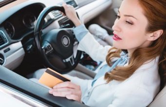 Kredi kartıyla araç alımı patladı: Rekor satışların arkasındaki yeni finansman modeli