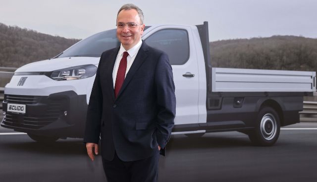 Altan Aytaç otogundem