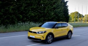 Ford Explorer ve Capri’ye yeni batarya: Menzil 619 kilometreye çıkıyor