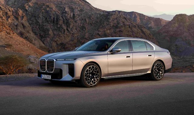 yeni bmw 7 serisi otogundem (1) (1)